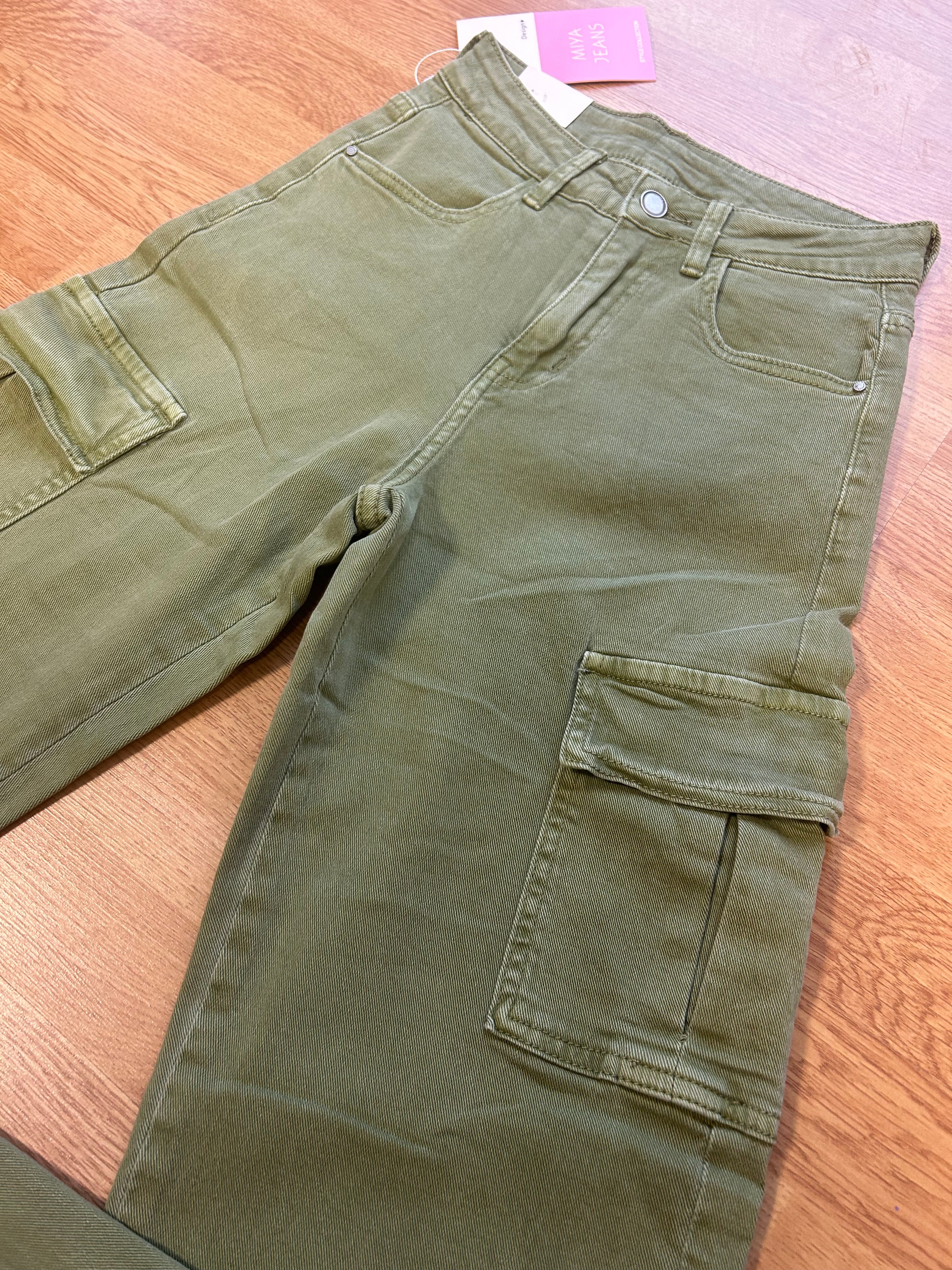 Pantalone cargo
