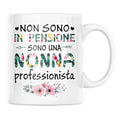 Tazza Non Sono In Pensione Sono Una Nonna Professionista